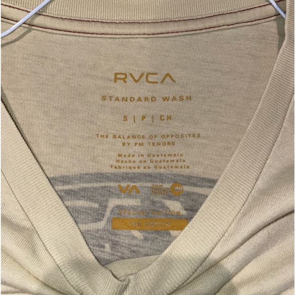 Standard Wash RVCA tee - Picture 3 of 3